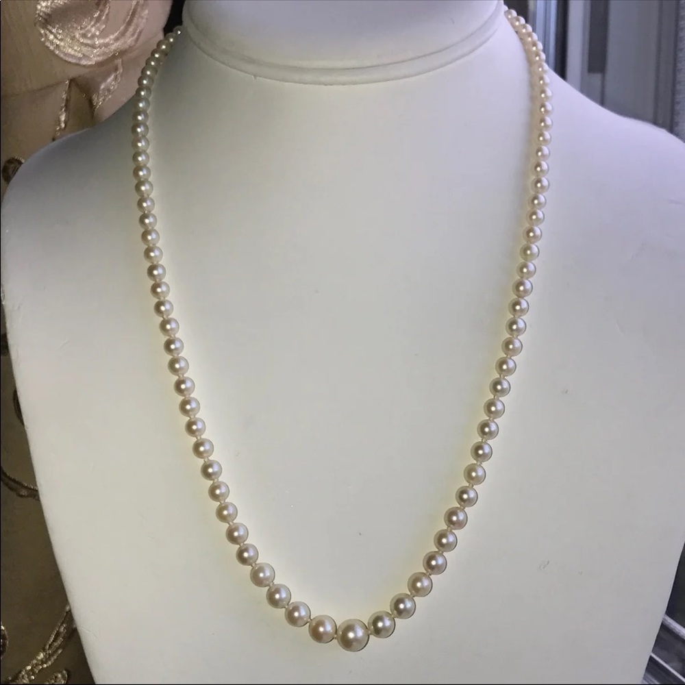 14K Fine Pearl Necklace Akoya Salt Water